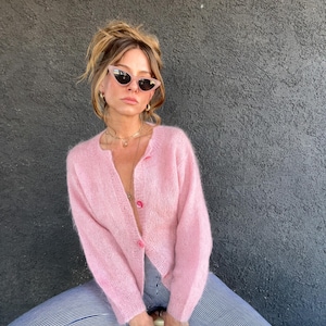 handknit pastel baby pink open knit mohair cardigan sz Medium Large