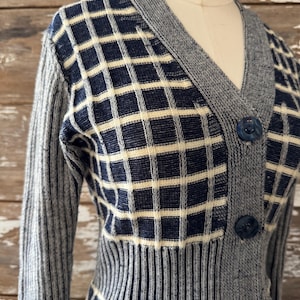 Vintage 70s Fitted Knit Navy Striped Sweater Holiday ; 60s Cropped Feminine Winter Button Up Cardigan Christmas V Neck Plaid Sweater