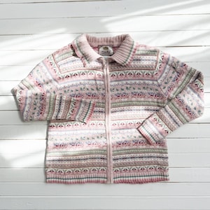 Tiara International y2k vtg pastel pink cardigan sweater